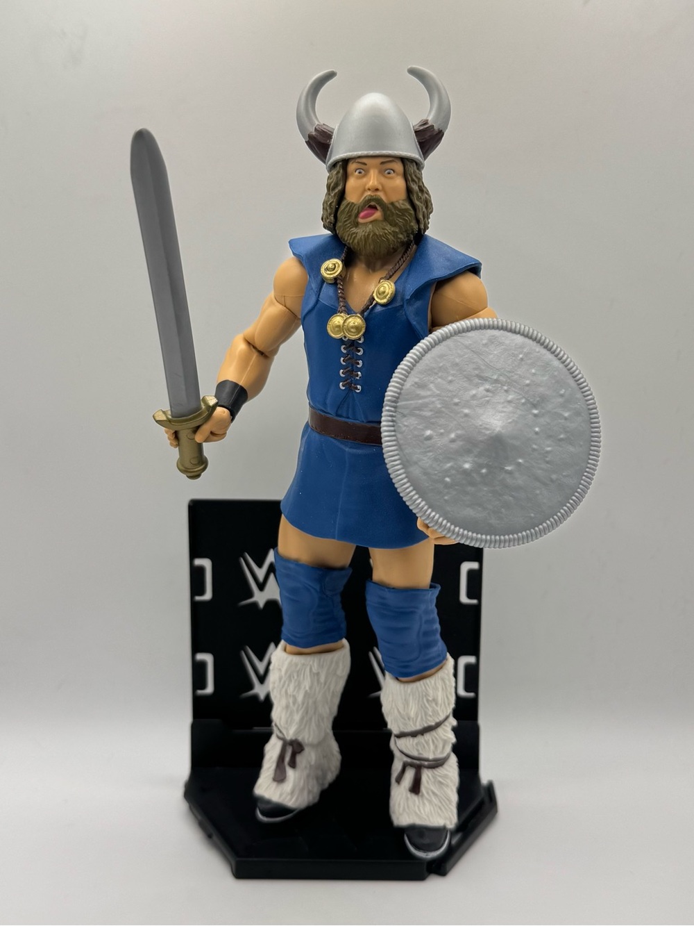 2017 WWE Mattel Elite Collection Series 51 Berzerker